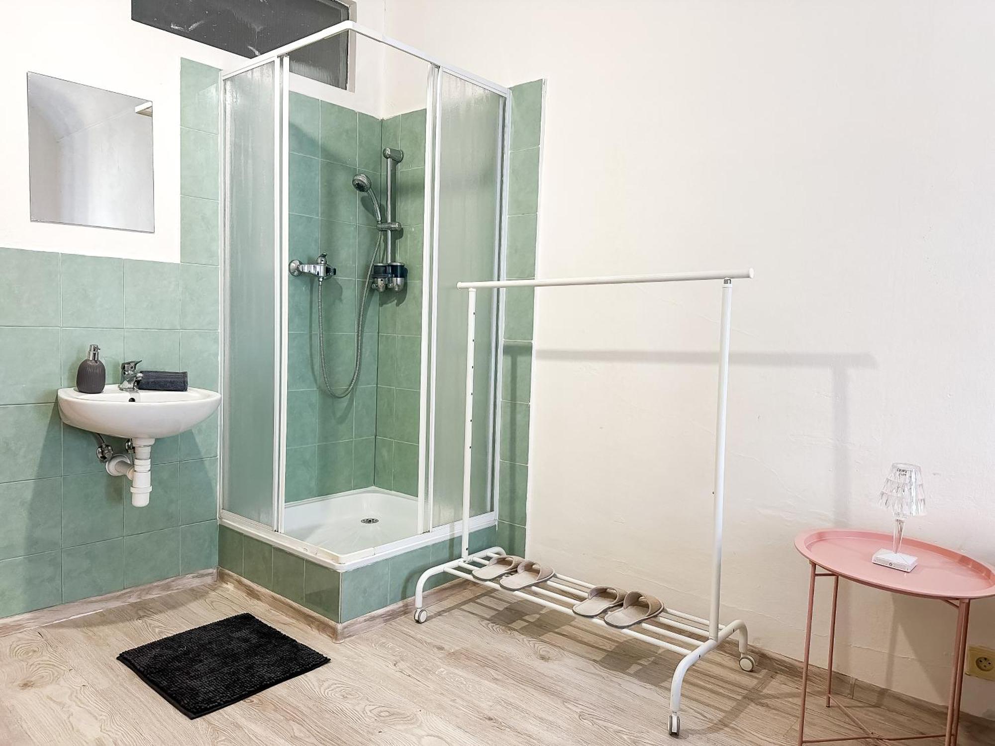 Old Town Apt. A/C And Parking Banska Bystrica Luaran gambar